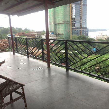 Golden Rooster Hotel Sihanoukville Exterior foto