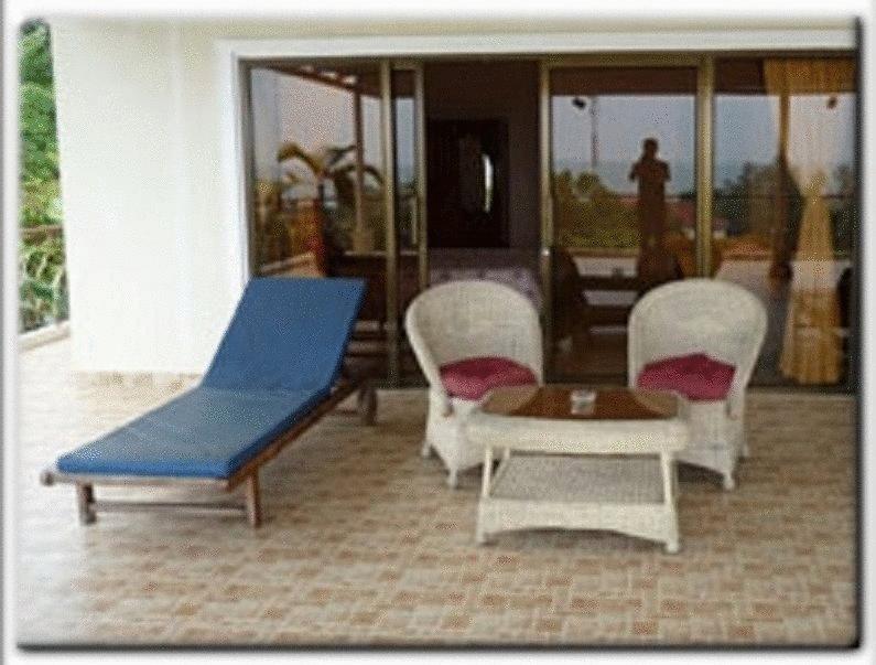Golden Rooster Hotel Sihanoukville Quarto foto